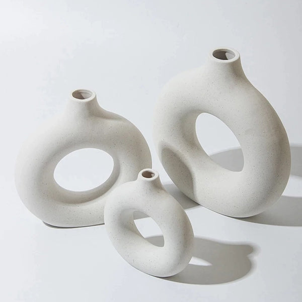 Round and Hollow Ceramic Vase
