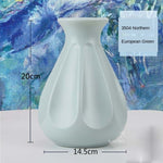 Minimalist Shatterproof Vase